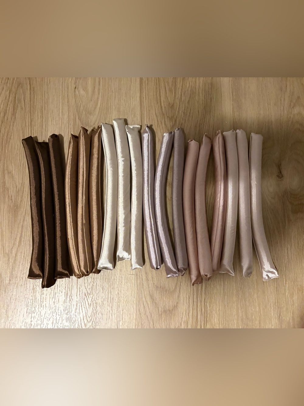 Kitsch Heatless Hair Curler Satin Flexi Rods, 18 pieces.